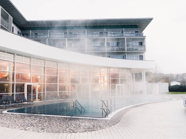 Kültéri medence a REDUCE  Vital  szállodában