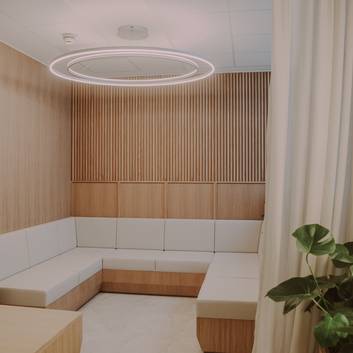 Várakozóterem a REDUCE Bad Tatzmannsdorfban