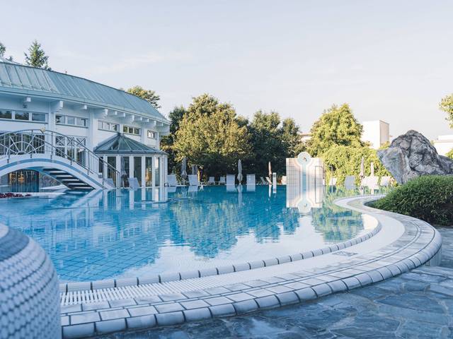 Kültéri medence REDUCE  Thermal