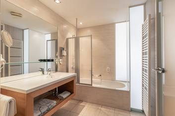 Deluxe fürdőszoba a Hotel Vital